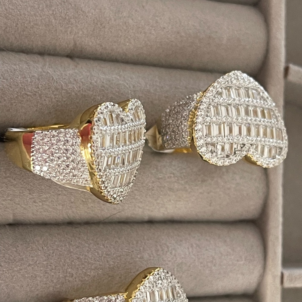 New Elegant Gold and Silver Heart Ring..Italy Silver 925  Sparkle Zirconias - Picture 3 of 4